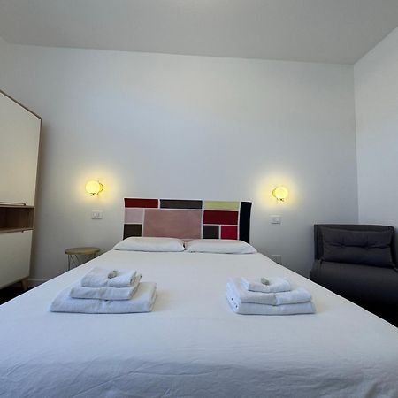 Noliday Savona Center Art Deco Apartment Екстериор снимка